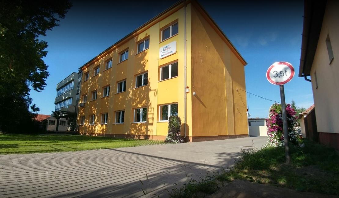 Dig Build Apartmanhaz Hotel Gyula Exterior foto